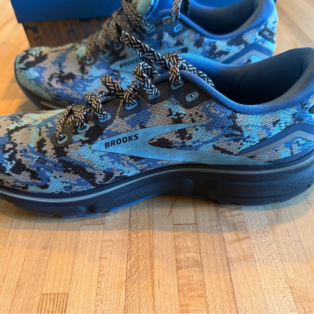 Brooks Ghost 15 Blue and Black Camo Running Shoes Men’s 9 Med/D - Picture 8 of 16